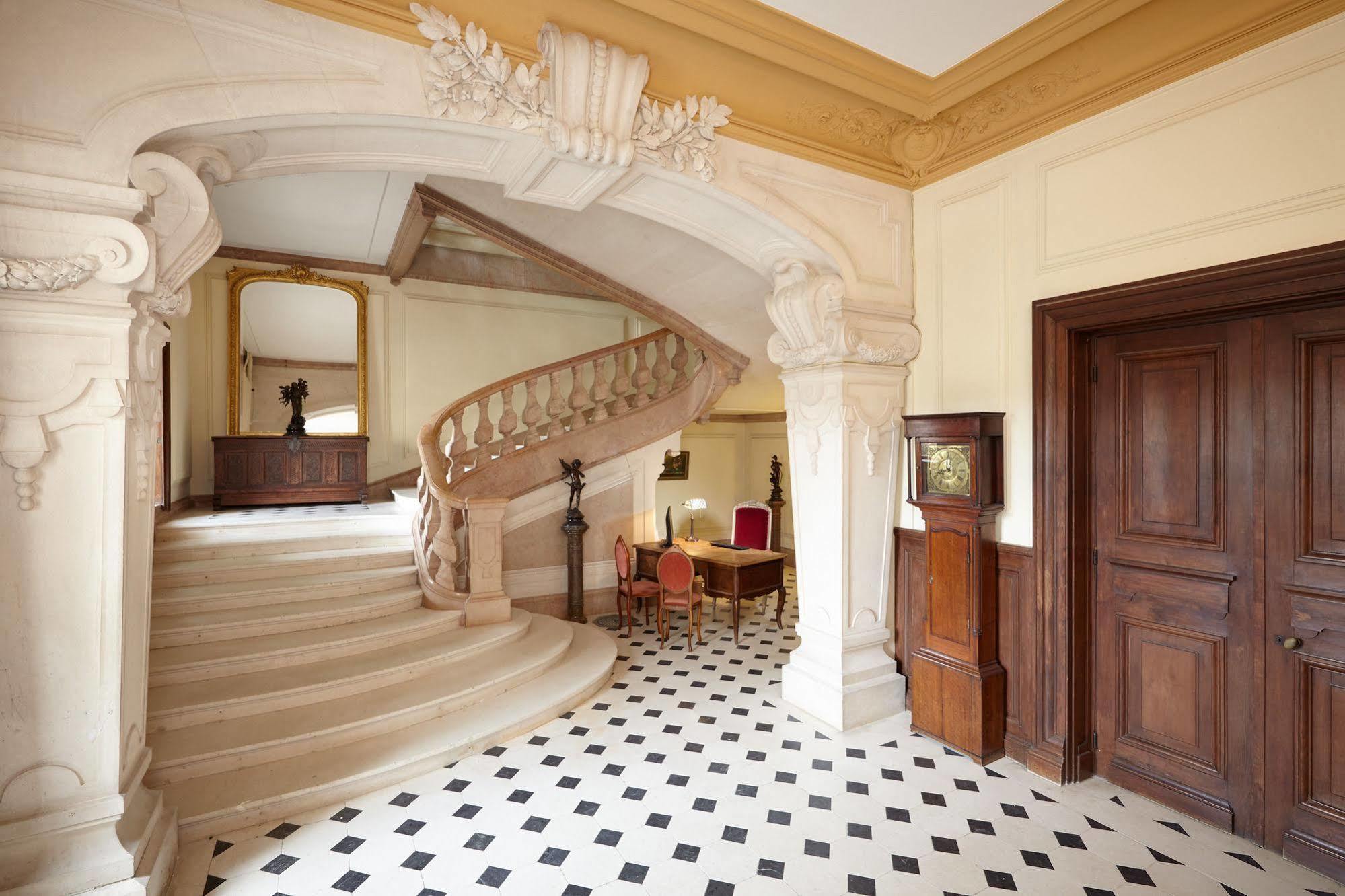 Chateau Saint-Michel - Cercle Des Grands Crus Rully  외부 사진