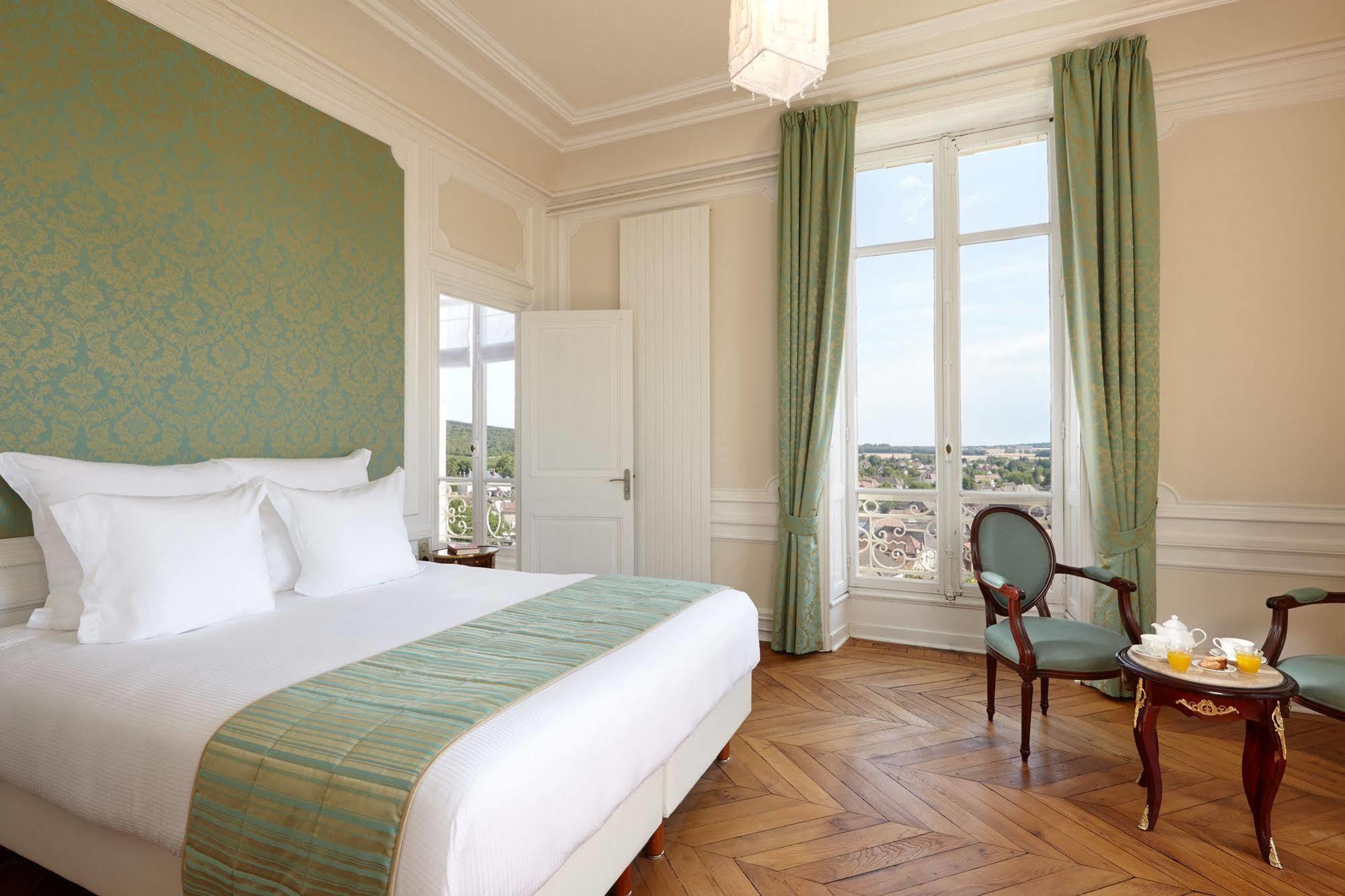 Chateau Saint-Michel - Cercle Des Grands Crus Rully  외부 사진
